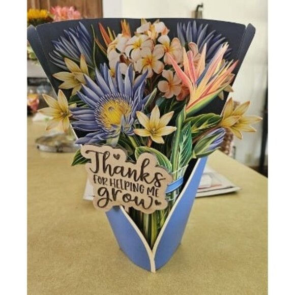 New Pop Up Cards, Tropical Bloom, 12 Inch Life Sized Forever Flower - Picture 1 of 1
